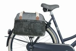Sacoche Arrière Basil Boheme Noir 18l -Casques vélo Soldes Magasin basil boheme carry all bag 18 liter charcoal 5