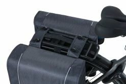 Sacoches Basil Mik Imperméable 32l -Casques vélo Soldes Magasin basil sport design double bicycle bag mik 32 liter 5