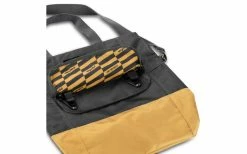 Sacoche Arrière Vélo Urban Proof 20L -Casques vélo Soldes Magasin interieur sacoche impermeable velo recyclee grise