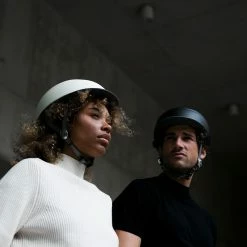 Closca Helmet Noir -Casques vélo Soldes Magasin mesa de trabajo 3 8c526514 08b6 47b0 b860 e1141b21ba0a 1000x1000 1