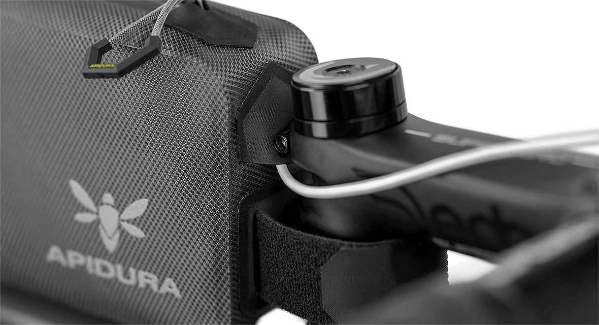 Sacoche De Cadre Apidura Expedition Top Tube 0.5l 6 Sacoche De Cadre Apidura Expedition Top Tube 0.5l – Image 4